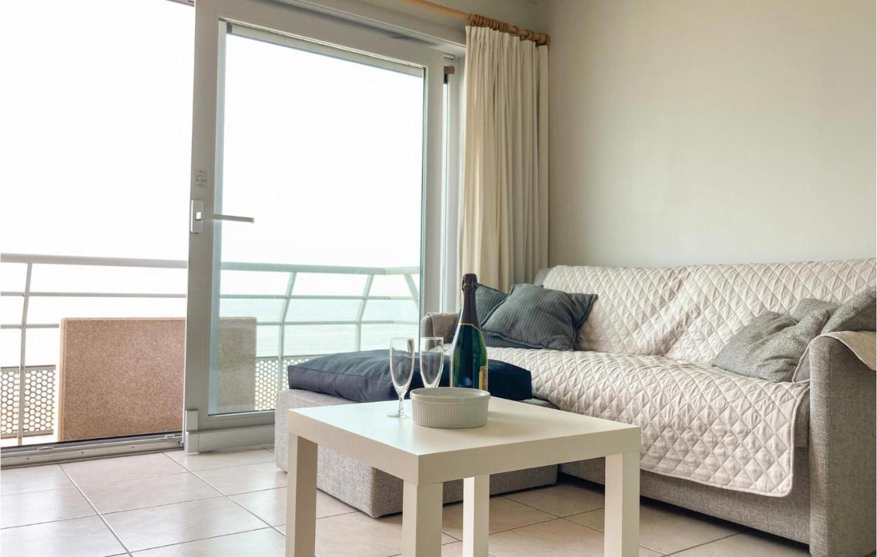Nice Apartment In Oostende With Wifi Екстериор снимка