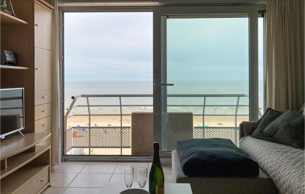 Nice Apartment In Oostende With Wifi Екстериор снимка