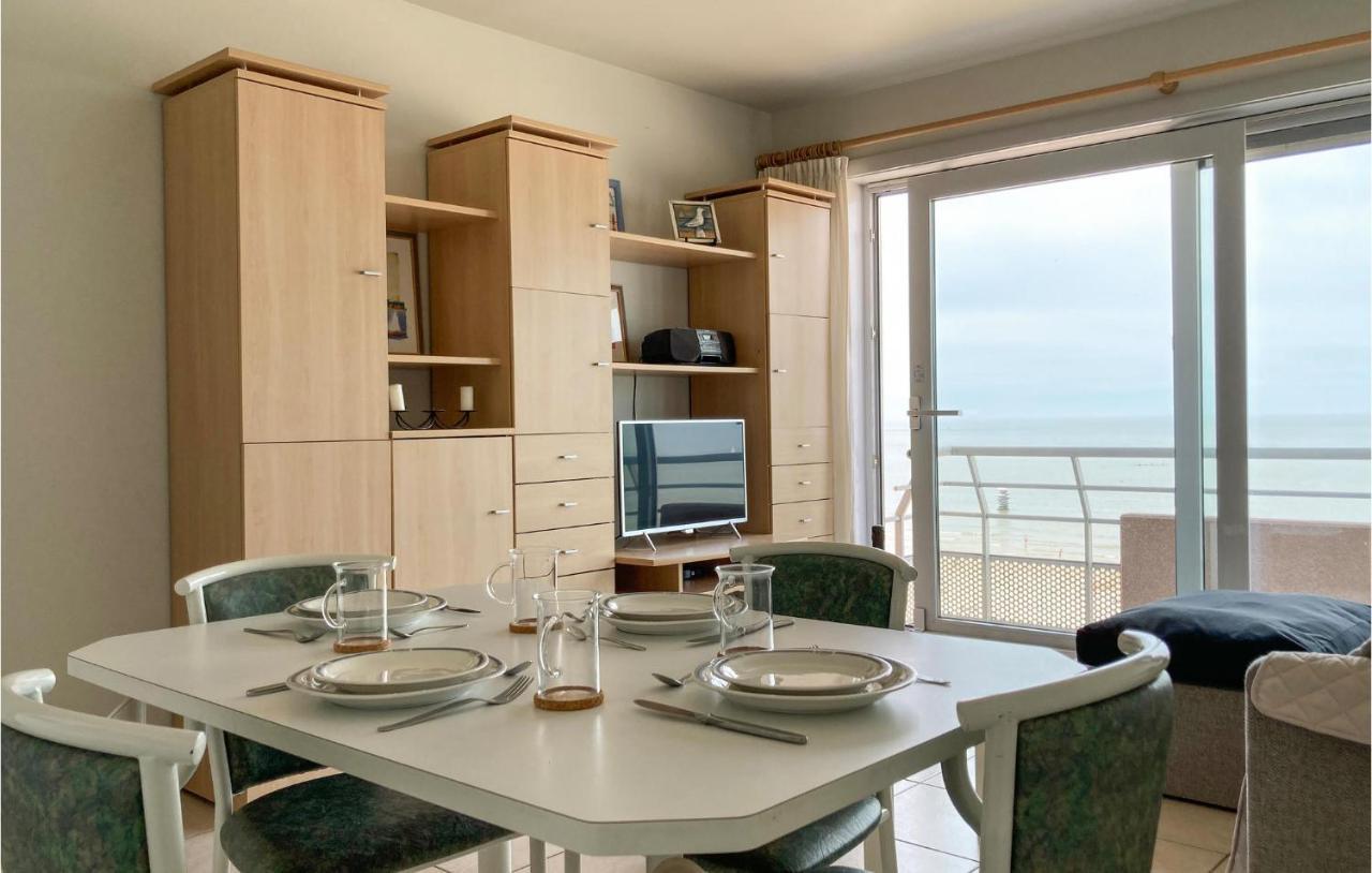 Nice Apartment In Oostende With Wifi Екстериор снимка