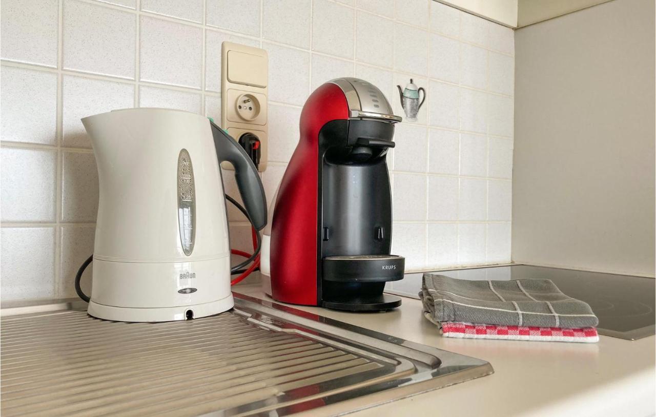 Nice Apartment In Oostende With Wifi Екстериор снимка