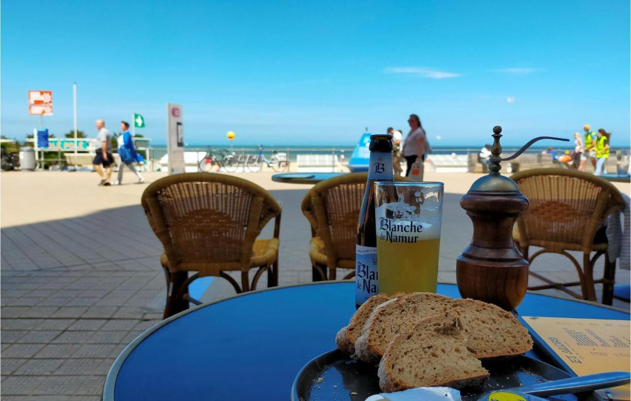 Nice Apartment In Oostende With Wifi Екстериор снимка